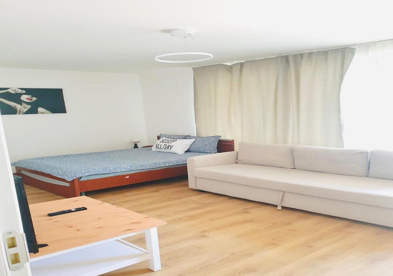 Segovia Apartament 2 Daire Braşov Dış mekan fotoğraf