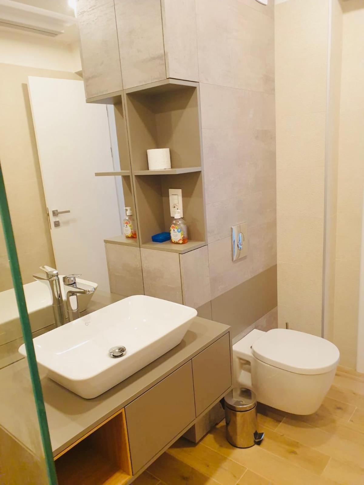 Segovia Apartament 2 Daire Braşov Dış mekan fotoğraf